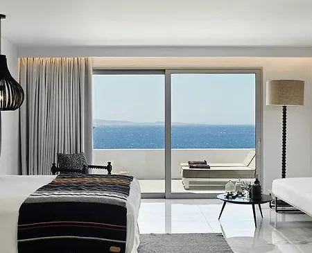 Kouros And Hotel 5*
